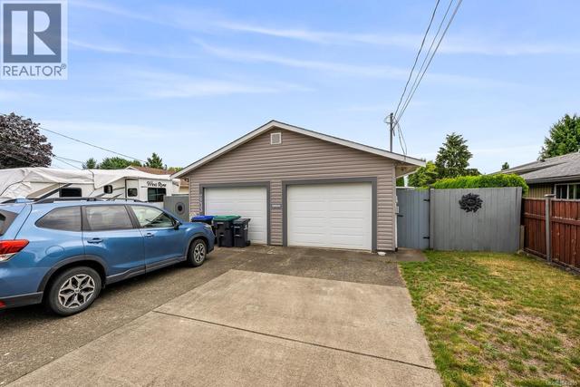 2233 6th St E Courtenay, BC V9N 7T8