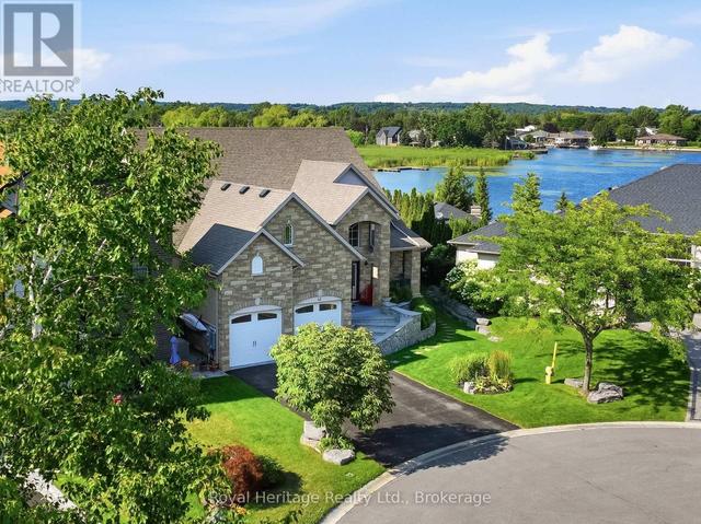 32 EDGEWATER DRIVE Brighton, ON K0K 1H0
