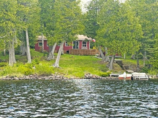 LT 17 Elizabeth Lake Nipigon, ON P0T 2J0