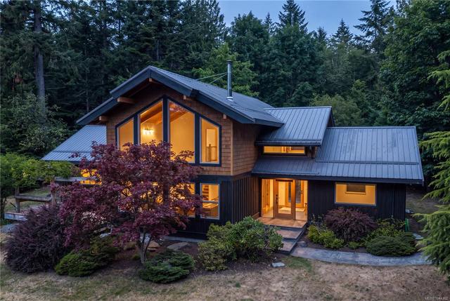 1918 Chelsea Rd Courtenay, BC V9J 1V7