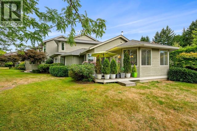 101 1400 Tunner Dr Courtenay, BC V9N 8S2