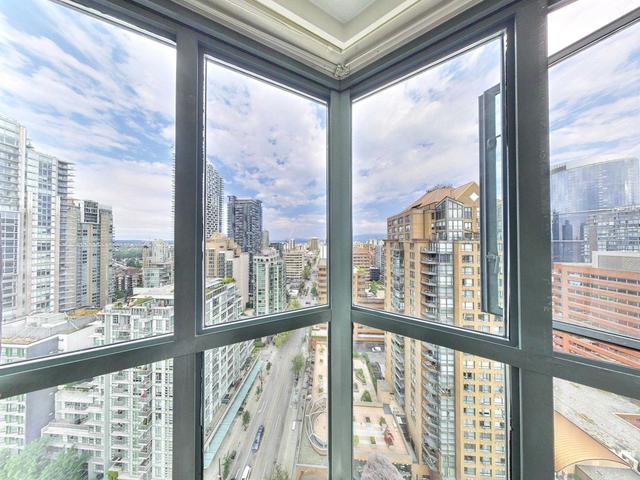 2501-1188 Howe Street Vancouver, BC V6Z 2S8