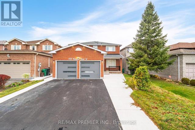 495 FAIRVIEW ROAD W  Mississauga, ON L5B 3W7