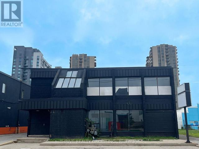 724 YORK STREET  London East (East L), ON N5W 2S8