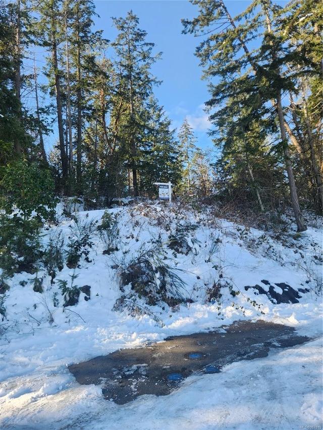 454 Ninth St Nanaimo, BC V9R 1A4