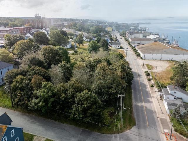 141-149 Water Street  Yarmouth, NS B5A 2Y5