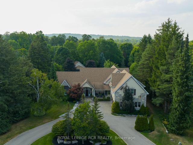 84 Kennedy Road  Caledon, ON L7C 2A7