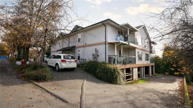 260 Craig St Nanaimo, BC V9R 3V5