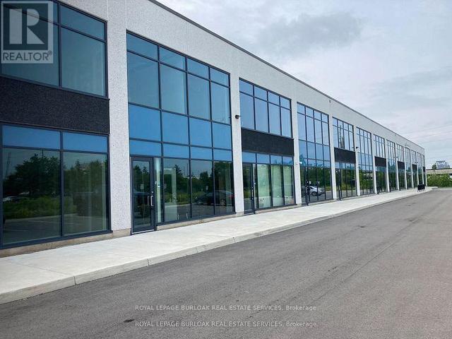 26 - 760 LAURENTIAN DRIVE  Burlington, ON L7N 3V6