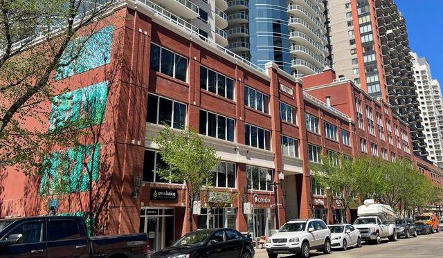 302, 10138 104 Street  Edmonton, AB T5J 1A7