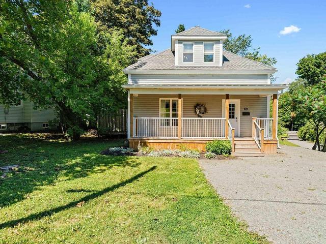 69 Maple Avenue  New Glasgow, NS B2H 2B3