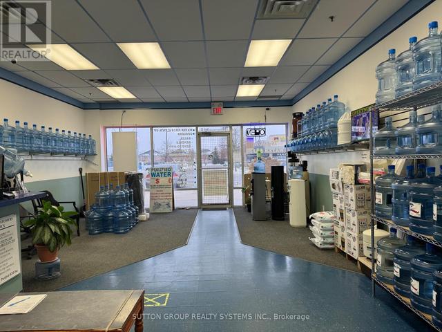 201 - 719 CENTRAL PARKWAY  Mississauga, ON L5B 4L1
