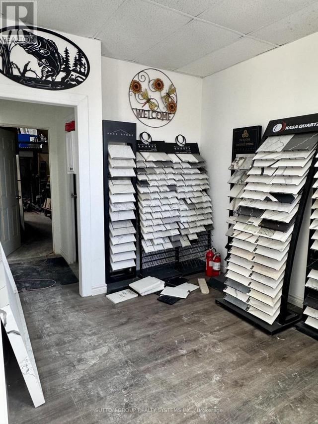 UNIT 8 - 1635 SISMET ROAD  Mississauga, ON L4W 1W5
