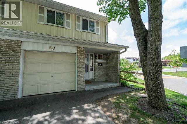 830 STAINTON Drive Unit# 58  Mississauga, ON L5C 2Z3