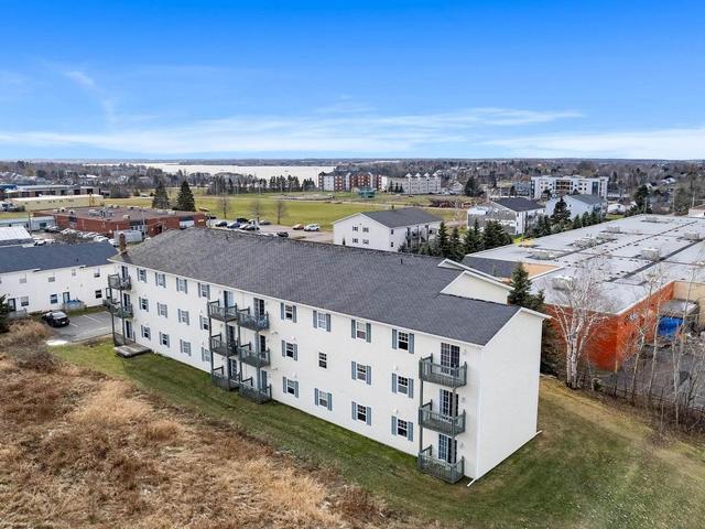 201 49 Burns Avenue  Charlottetown, PE C1E 0B9
