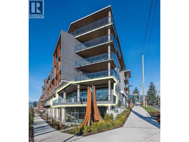 256 422 E 3RD STREET  North Vancouver, BC V7L 0K1
