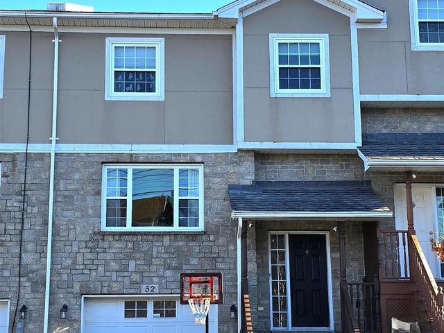 52 Viridian Drive  Dartmouth, NS B3A 0B7