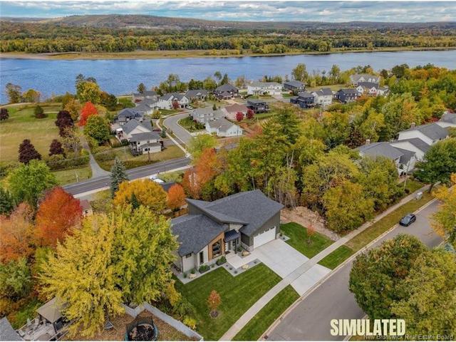 53 Kingswood DR  Fredericton, NB E3B 6Z8
