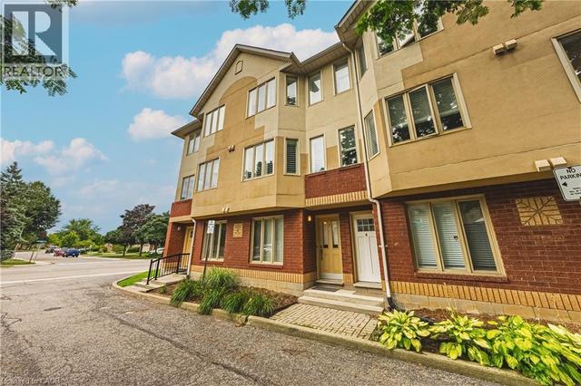266 LIMERIDGE Road E Unit# 3  Hamilton, ON L9A 2S7