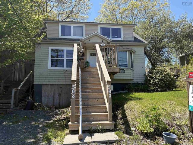 563 Herring Cove Road  Halifax, NS B3R 1X3