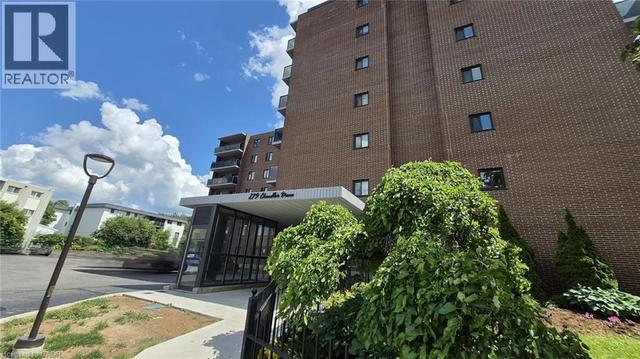 279 CHANDLER Drive Unit# 706  Kitchener, ON N2E 1X6