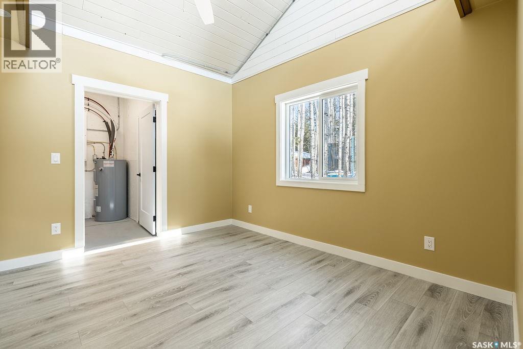 1 May Bay, Delaronde Lake, SK - Indoor Photo Showing Other Room
