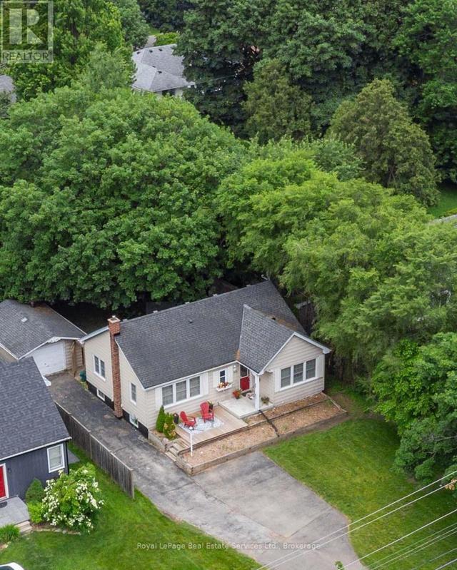 938 KING ROAD  Burlington (Lasalle), ON L7T 3L3