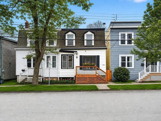 2490 John Street  Halifax, NS B3K 4K7