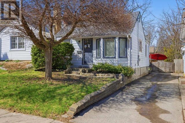 56 THOMAS JANES DRIVE  London South (South G), ON N6C 2G9
