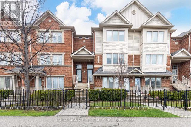 6 - 3335 THOMAS STREET E  Mississauga, ON L5M 0P7