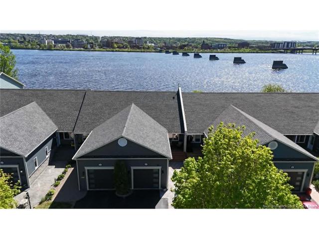 48 Waterford LANE  Fredericton, NB E3A 0E2