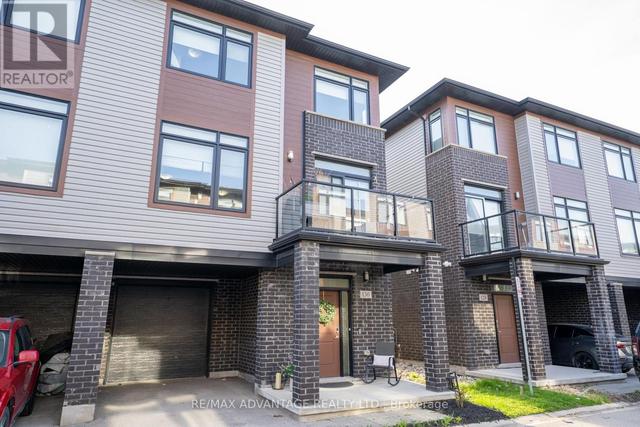 130 - 3260 SINGLETON AVENUE  London South (South W), ON N6L 0E7