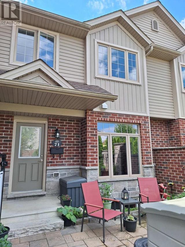 71 - 1061 EAGLETRACE DRIVE  London North (North S), ON N6G 0T3