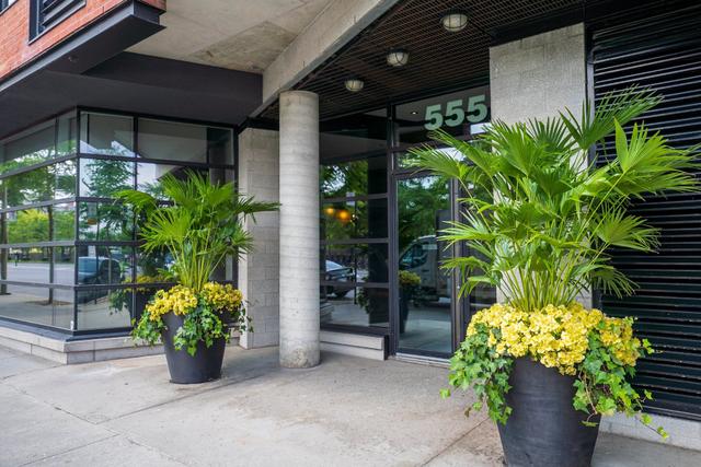 702-555 Rue de la Commune O. Montréal (Ville-Marie), QC H3C 5X5