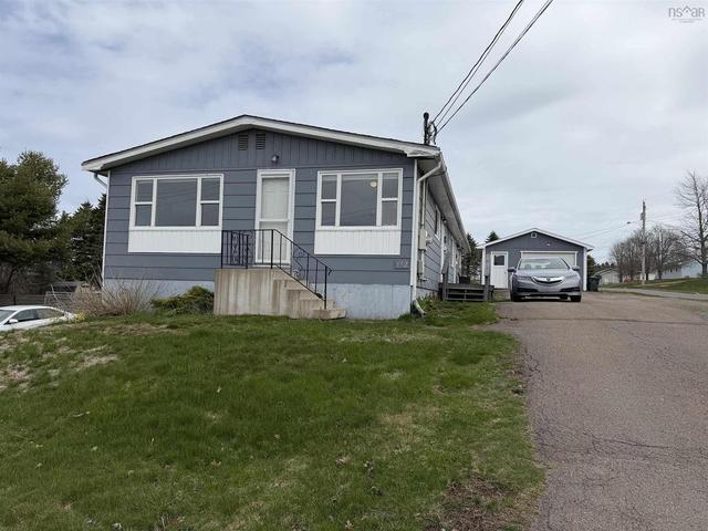 152 Willow Street  Amherst, NS B4H 3W5