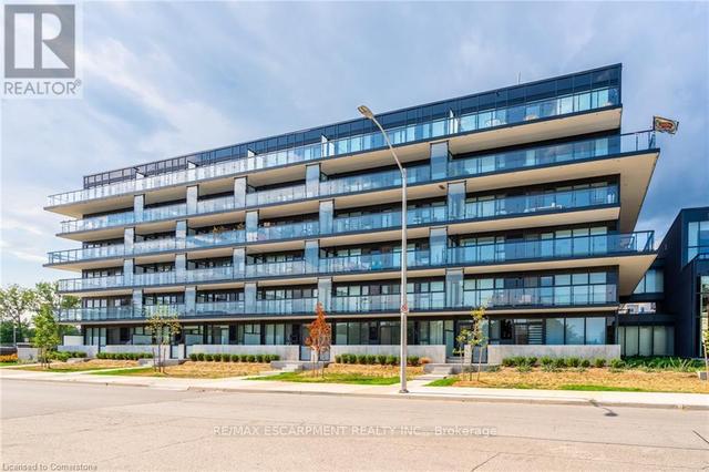 A305 - 1117 COOKE BOULEVARD  Burlington, ON L7T 0C6