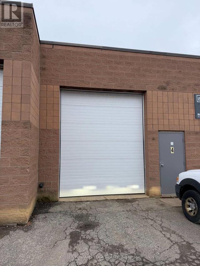 750 DARLENE COURT  Burlington, ON L7L 5V1