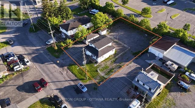 1368 LABRIE AVENUE  Ottawa, ON K1B 3M1