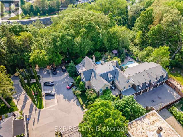 3 - 80 BARTON STREET  London East (East F), ON N6A 1N2
