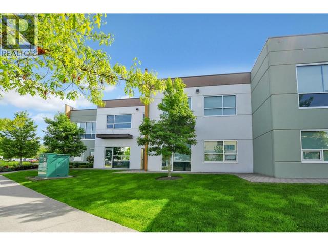 2270 853 SEABORNE AVENUE  Port Coquitlam, BC V3B 8G8