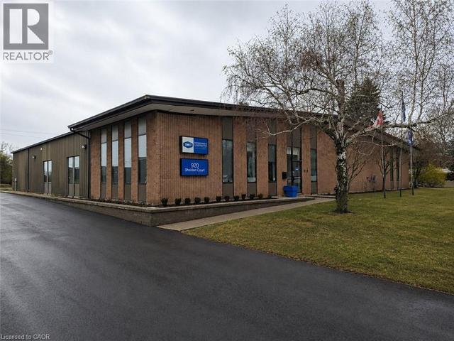 920 SHELDON Court  Burlington, ON L7L 5K6