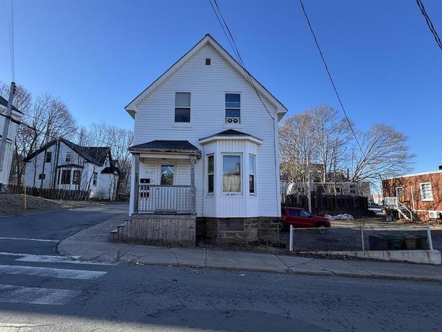203 MacLean Street  New Glasgow, NS B2H 4M7