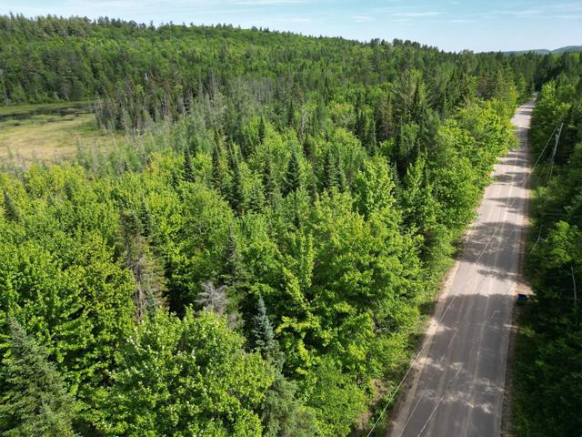 Rue du Lac-Long S.  Saint-Alphonse-Rodriguez, QC J0K 1W0