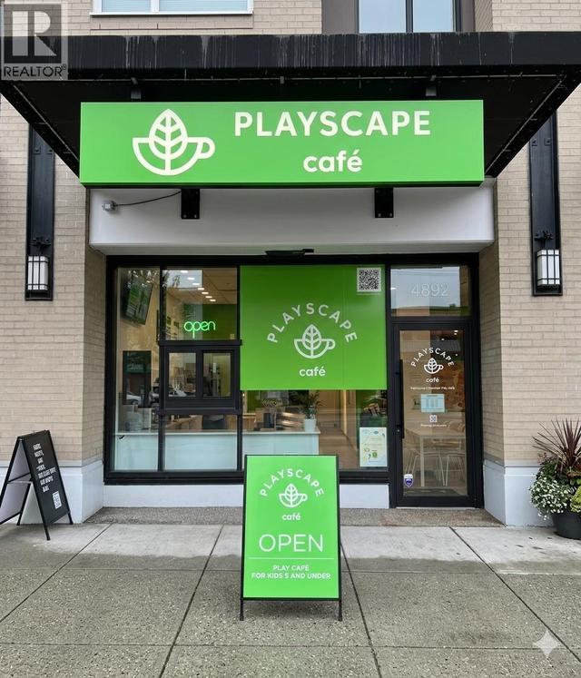 4892 MAIN STREET  Vancouver, BC V5V 3R8