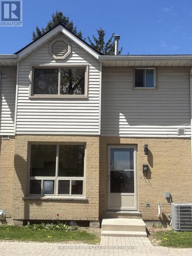58 - 35 WATERMAN AVENUE  London South (South R), ON N6C 5T8