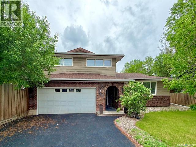 182 Lincoln DRIVE  Regina, SK S4S 6R5