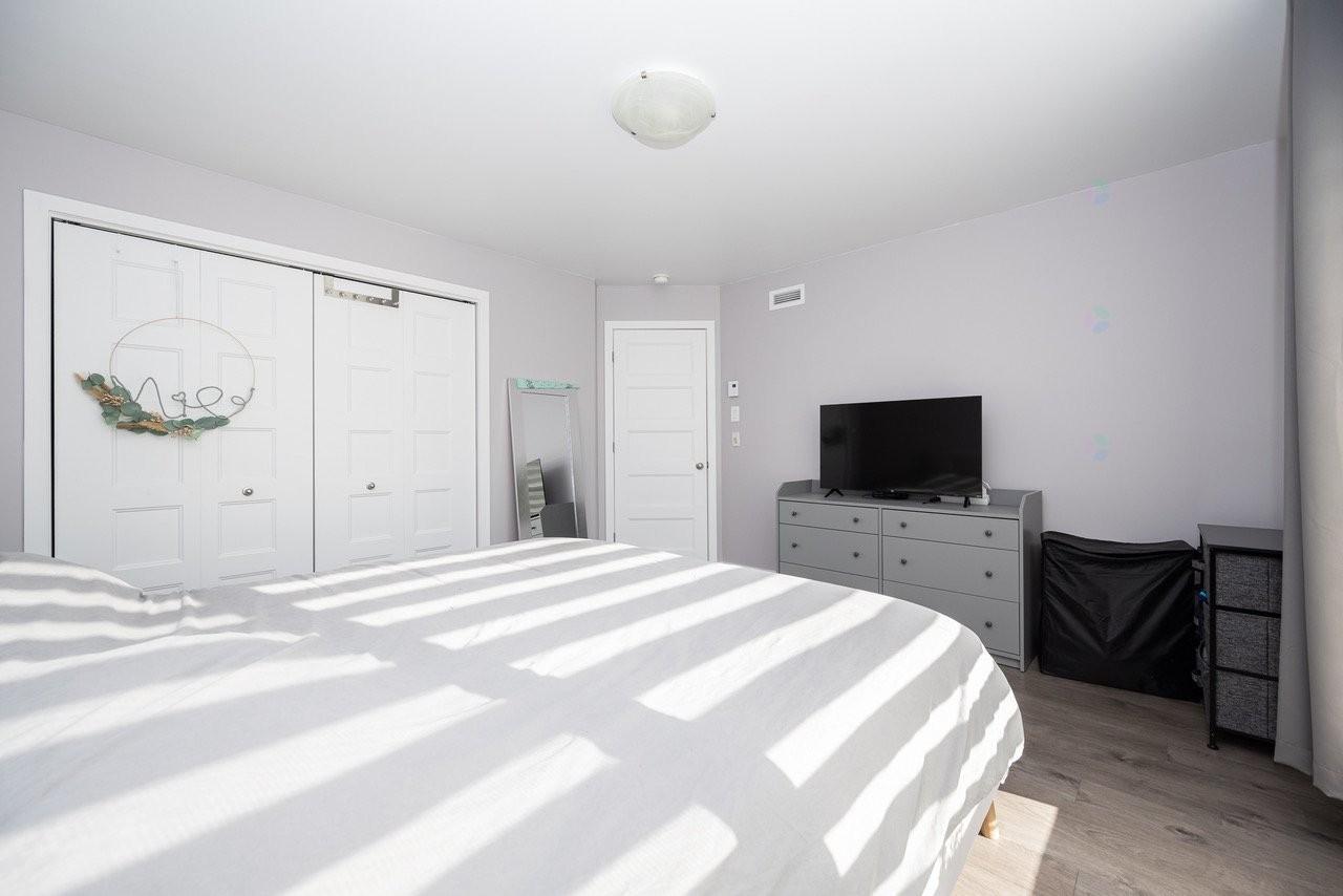 Chambre à coucher principale - 204-83 Ch. Des Îles-Yale, Saint-Eustache, QC - Indoor Photo Showing Bedroom