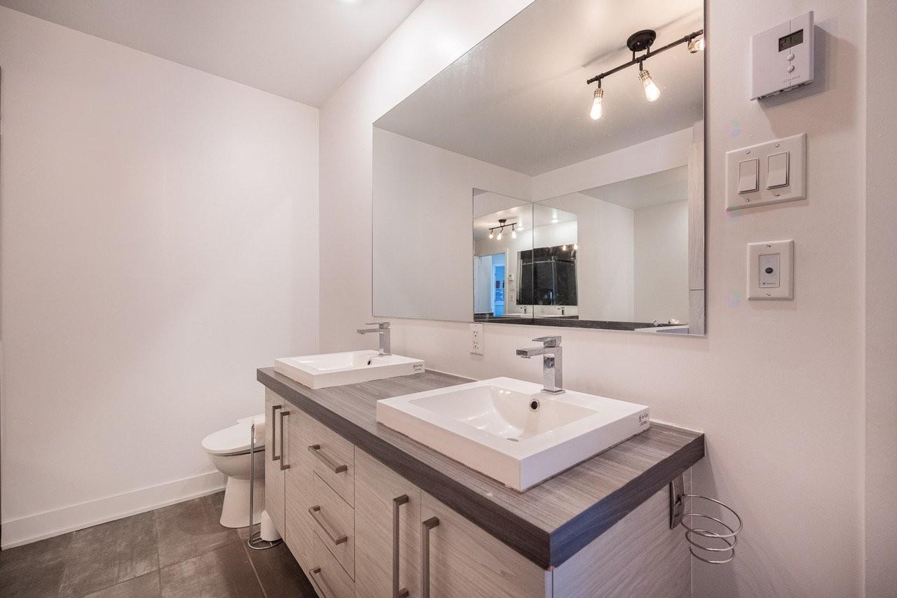 Salle de bains - 204-83 Ch. Des Îles-Yale, Saint-Eustache, QC - Indoor Photo Showing Bathroom