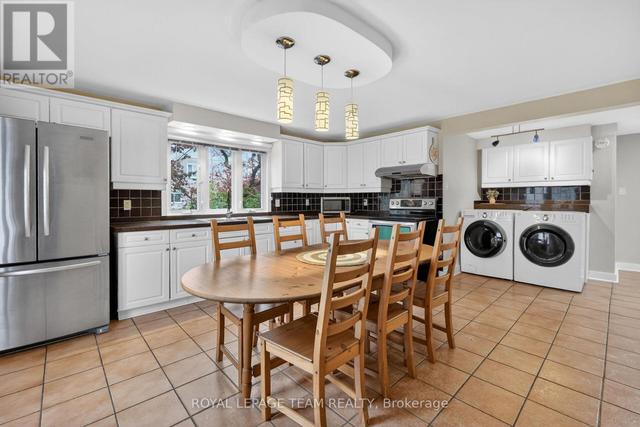 196 PRINCE ALBERT STREET  Ottawa, ON K1K 1Z7