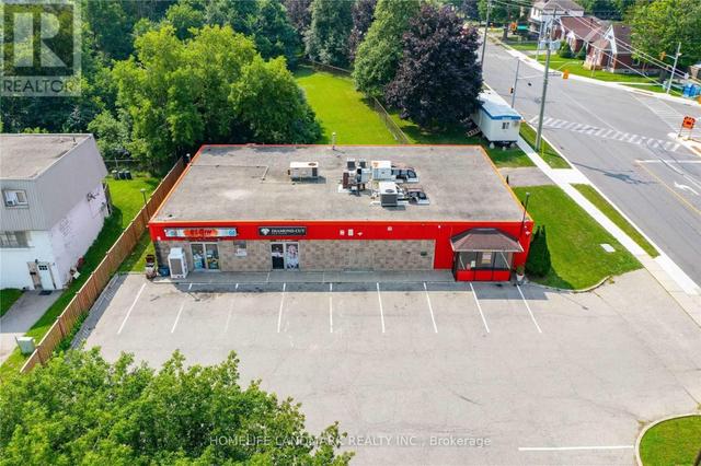 79 ELGIN STREET N  Cambridge, ON N1R 5H4